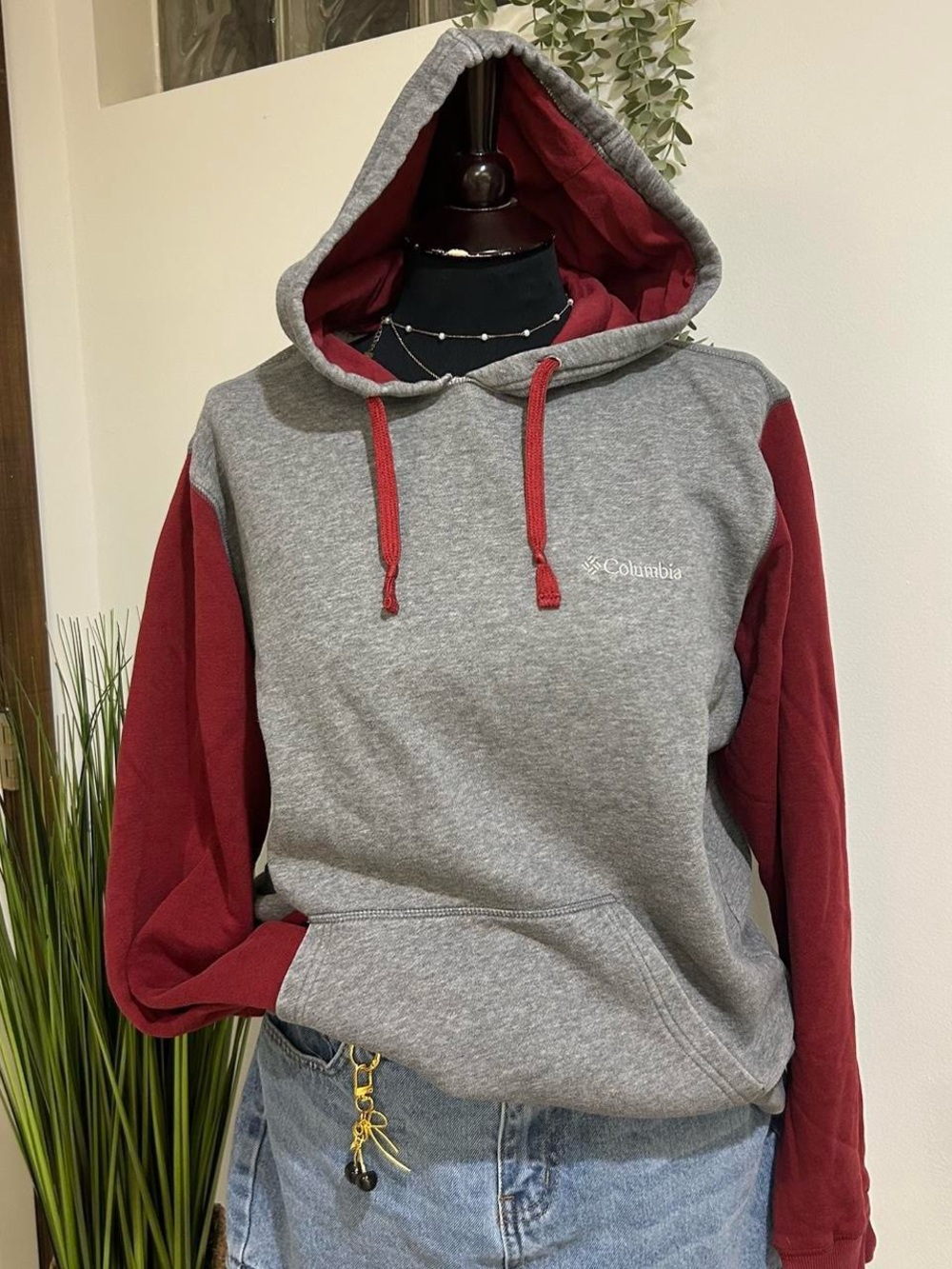 Columbia Men's Two-Tone Gray and Burgundy Hoodie